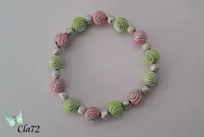 Bracciali con perle fatti a mano
